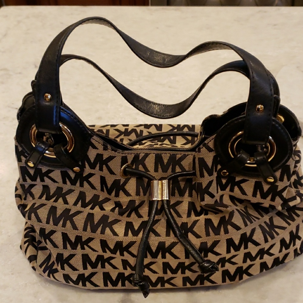 Michael kors bag